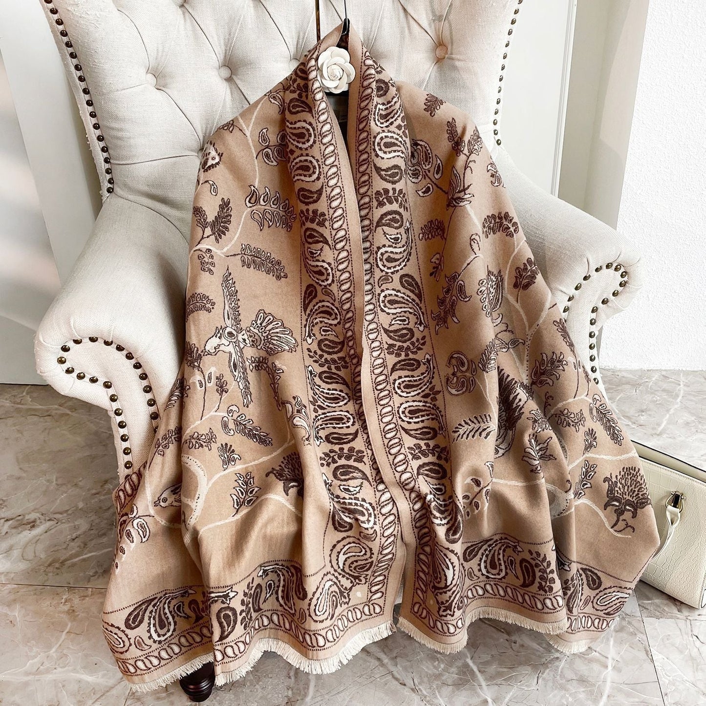 Retro temperament cape blanket scarf