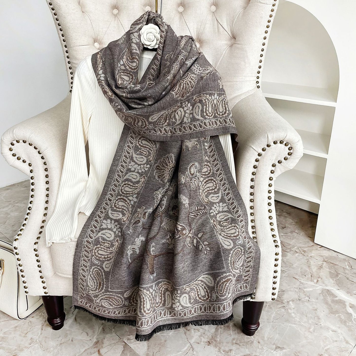 Retro temperament cape blanket scarf