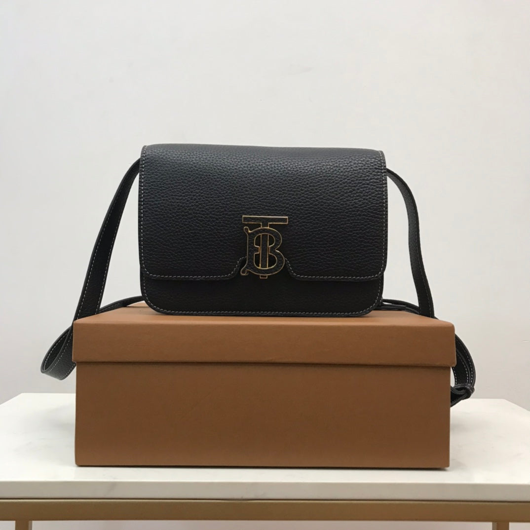 "L" series logo lock bag