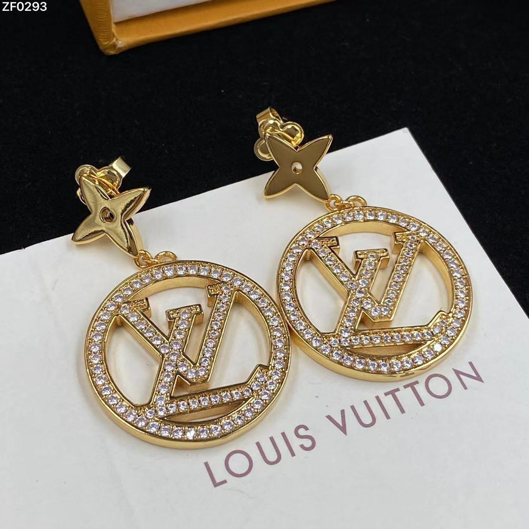 Fashion CC Rhinestone Five-pointed Star Round Pendant Earrings