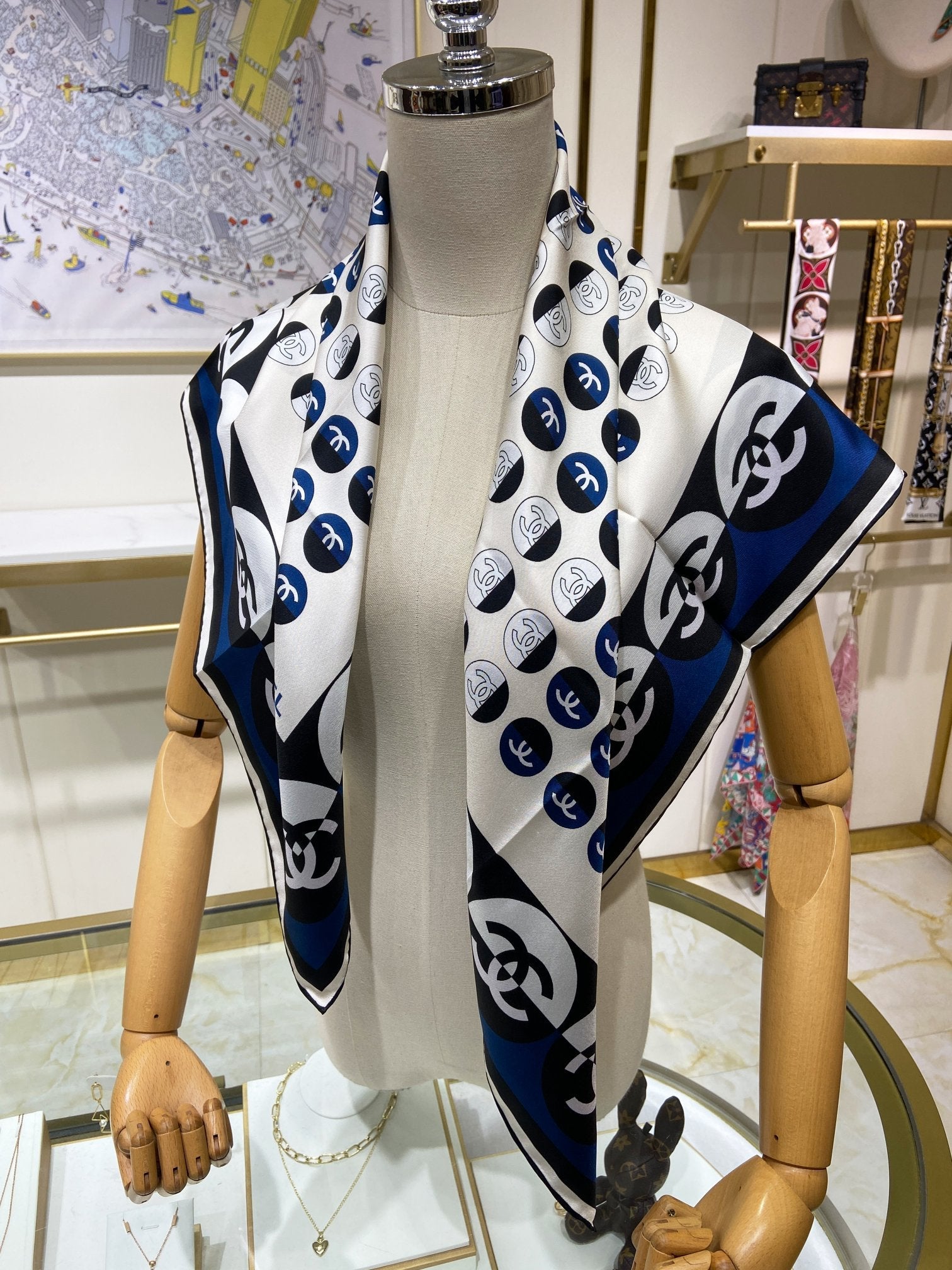 Fashion CC letter stripe printed silk scarf