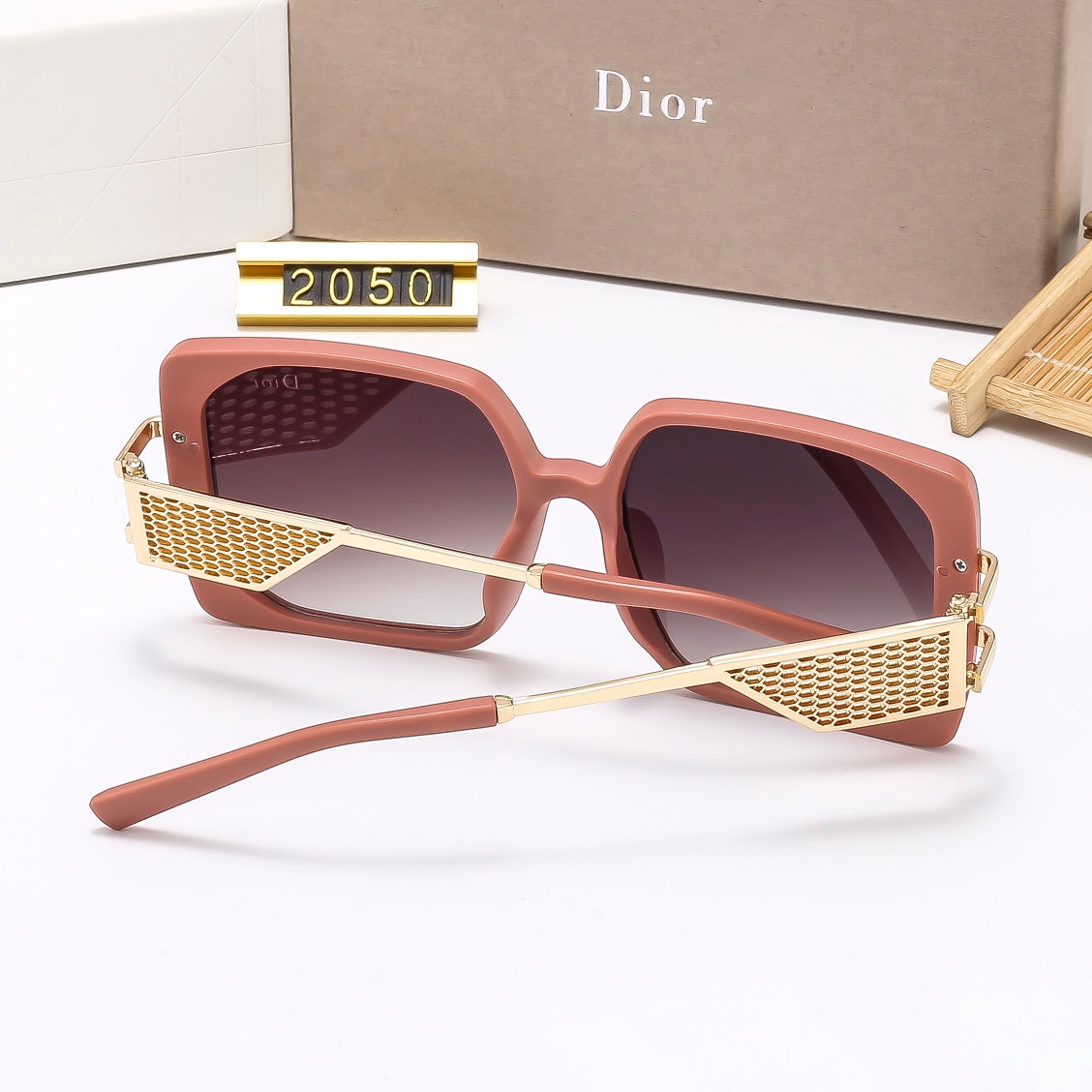 5 Color Women's Sunglasses—2050