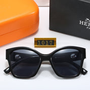 4 Color Women's Sunglasses—1017