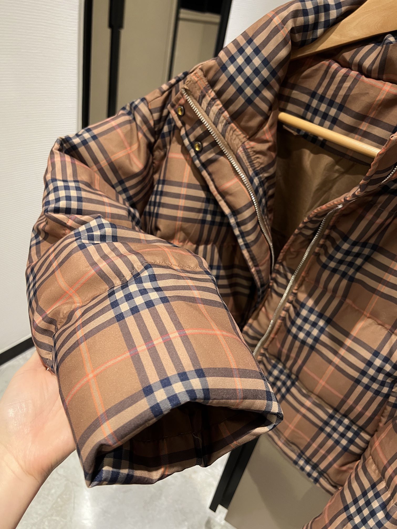 Classic plaid padded jacket