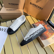 &nbsp; Burberry retro casual shoes