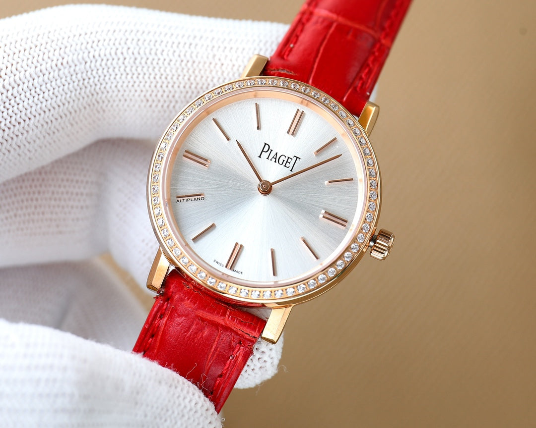 New Products Burgundy Women's Watches Fashionable Women's Watches