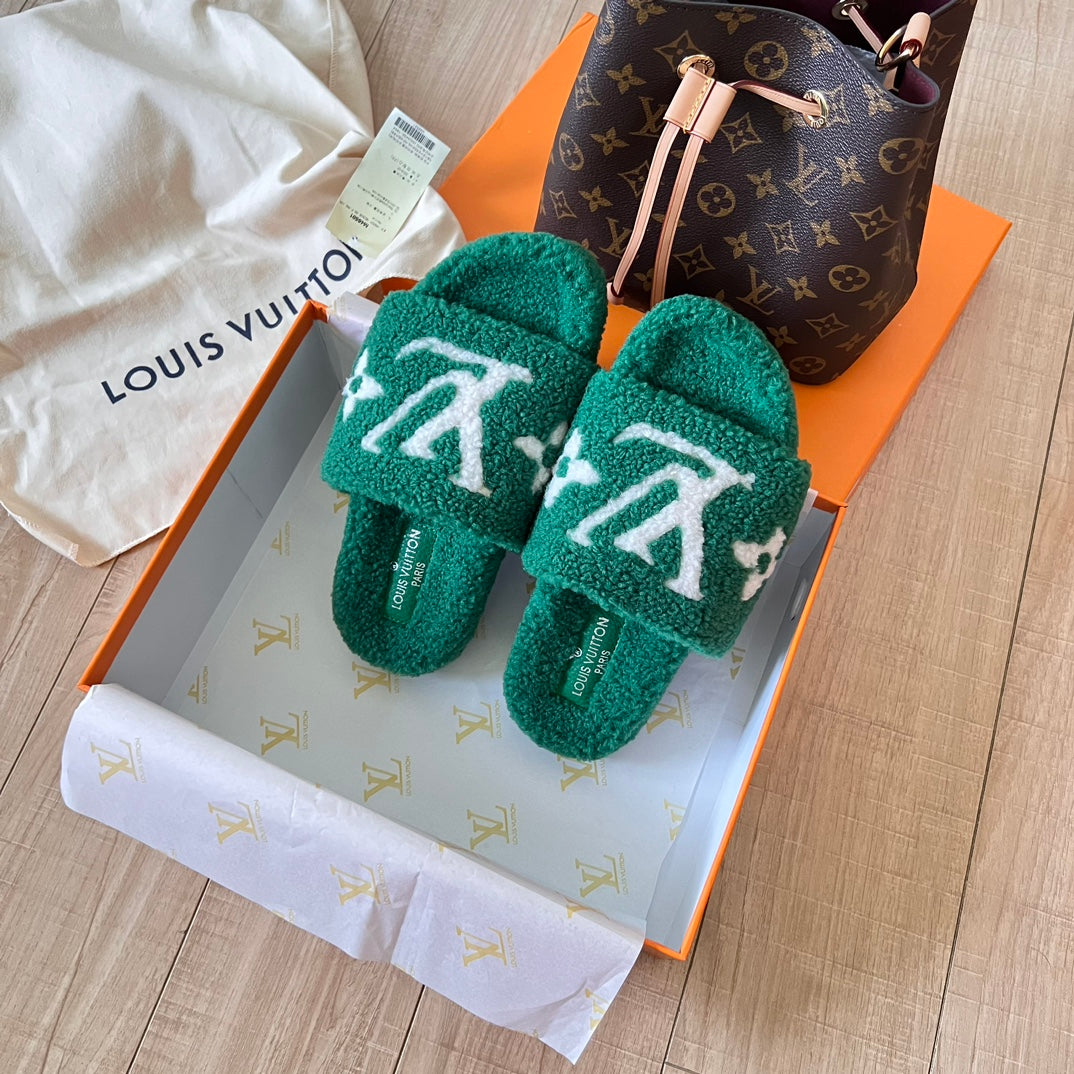 Lv 24SS Fall/Winter Lambswool Slippers