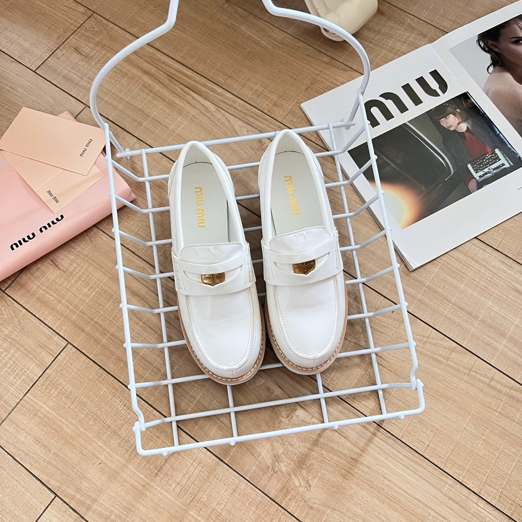 Miu 24SS Gold Coin Platform Casual Shoes