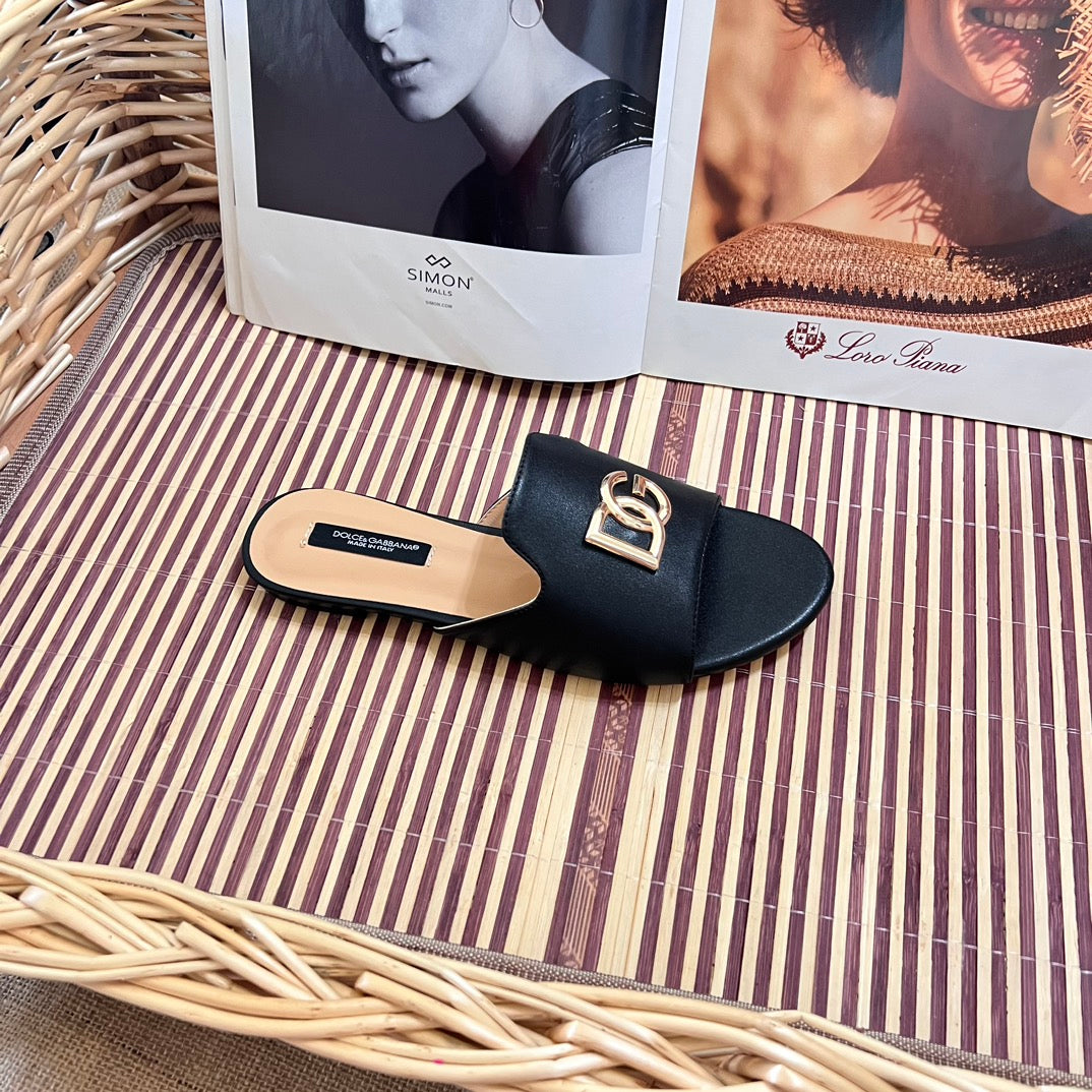 Dg 24SS - Wide-mouth slippers for early summer